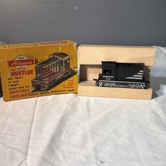 Athearn HO hustler industrial switcher 199-4:95 Cab #56 With Original Box
