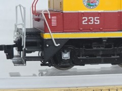 Proto 2000 HO Scale 21133 Florida East Coast FEC 235 SW-9 Diesel Switcher LNIB