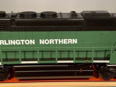 LIONEL BURLINGTON NORTHERN SD40-2 NON-POWERED DIESEL ENGINE 2233529! O SCALE BN