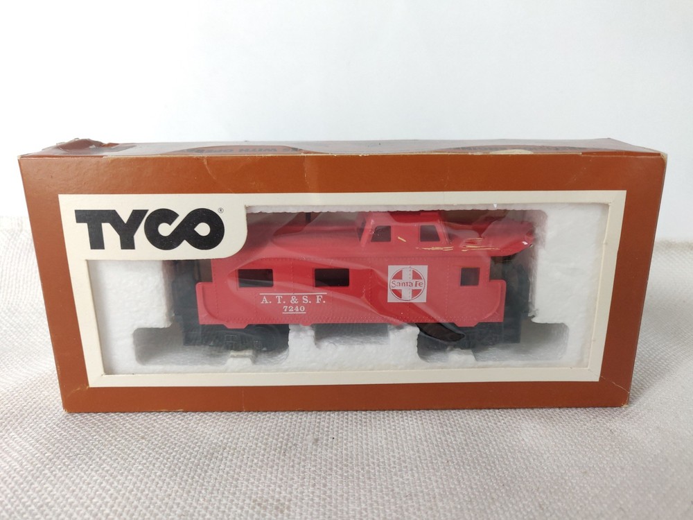 TYCO A.T. & S.F. Santa Fe 7240 Caboose HO Scale (Q7) (NQ)