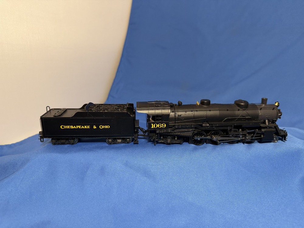 BLI HO Scale C&O #1069 2-8-2 Mikado – ESU LokSound V5 DCC Sound + PowerPack