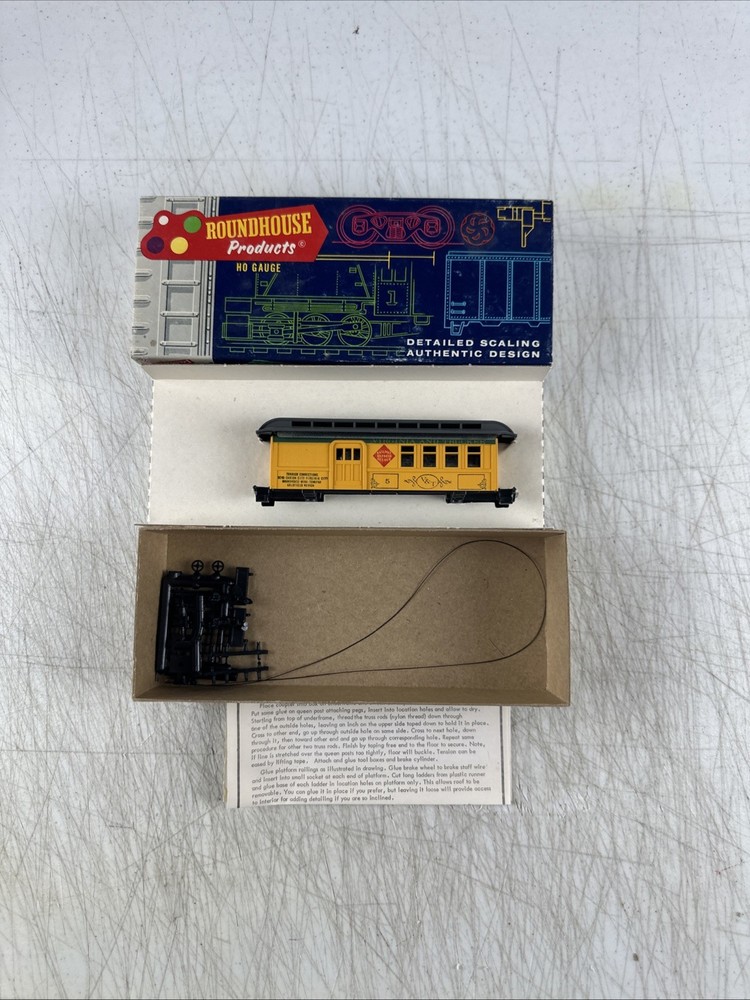 Roundhouse (MDC) HO Scale Overton Combine – Kit #3717 – Virginia & Truckee