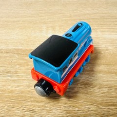 Streamlined Thomas the Tank & Friends Take N Play Along Diecast Push Trains