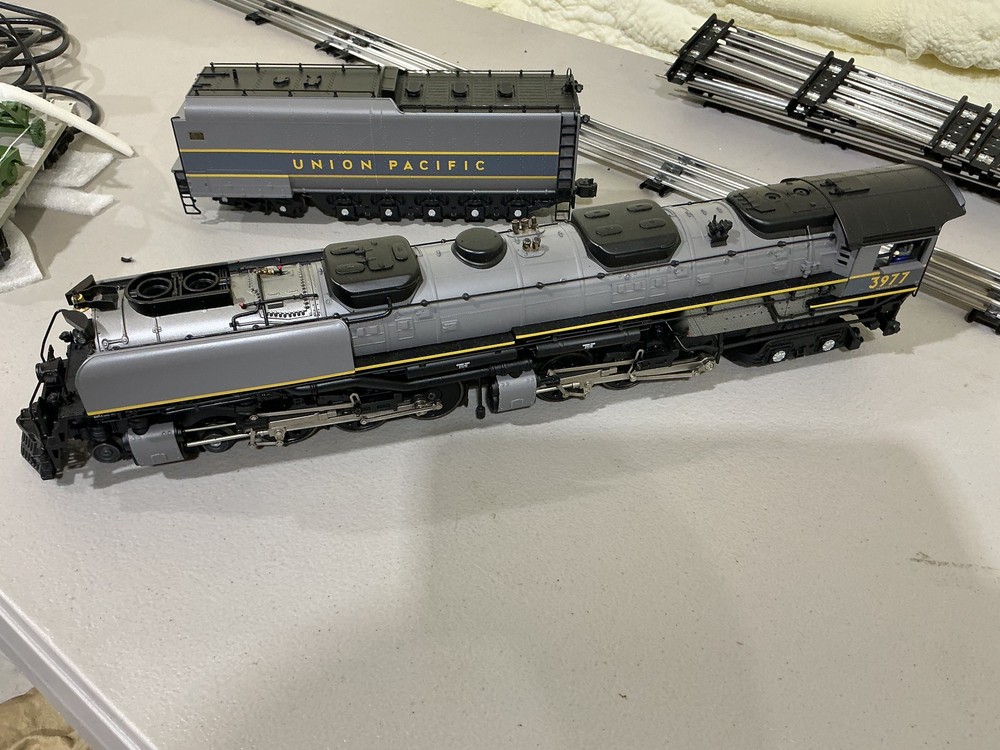 Lionel 6-28099 Two-tone gray #3977 with oil tender 3 rail JLC Series A.4.1