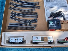 The Christmas Train HO Scale/w Rare Old Fat Boy 0-4-0 Locomotive 6779 Excellent!