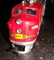 Bachmann Santa Fe 307 Diesel HO Locomotive – Many Trains & Accessories Available