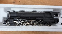IHC HO Scale New York Central 4-8-2 Mountain Steam Locomotive & Tender