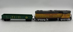 Life-Like HO Union Pacific 2007 Engine & Maine Central 40’ Gondola MEC 1116- EUC