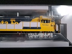 Rapido ~ HO Scale ~ Santa Fe ATSF Early ~ C30-7 #8012 ~ DC / DCC Sound ~ 042501