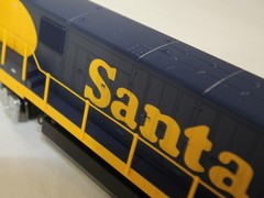 HO BLI Paragon 2 sound DC/DCC GE C30-7 ATSF #8018 Santa Fe classic blue/yellow