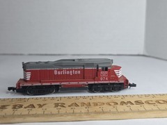As Is Arnold Rapido N Scale GP30 Diesel Locomotive Burlington 974 Runs Poorly