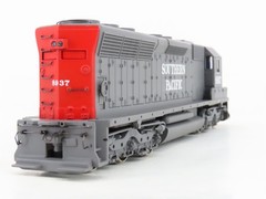 HO Scale Bachmann 11604 SP Southern Pacific SD45 Diesel Locomotive #8937