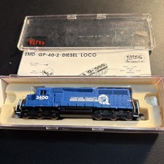 Atlas #48408 EMD GP-40-2 Diesel Locomotive Conrail Quality 3400