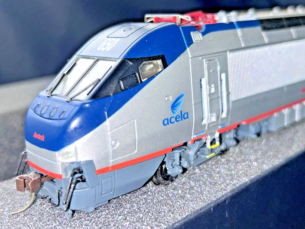 BACHMANN SPECTRUM 83004 AMTRAK ACELA HHP-8 LOCOMOTIVE 650F VERY NICE!!!!!