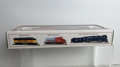 Bachmann HO Santa Fe Warbonnet 307 Diesel EMD F9 Locomotive Open Box