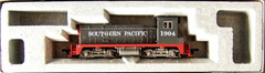 HO KATO 37-11B SOUTHERN PACIFIC EMD NW2 Diesel Switcher Locomotive #1904, NEW C9
