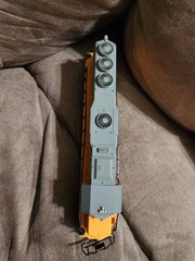 Bachmann Union Pacific Diesel Locomotive #866 PushToOpen HO Train 1970s PlsRead