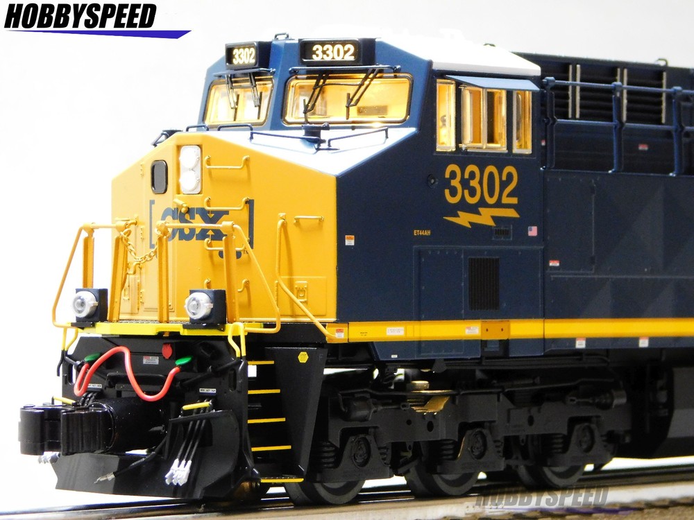LIONEL BTO CSX LEGACY ET44AC #3302 DIESEL LOCOMOTIVE ENGINE O GAUGE 2533472 NEW