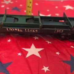 Lionel O Postwar 3362 Lionel Lines Carrier With NO LOAD Green MISSING PAINT READ