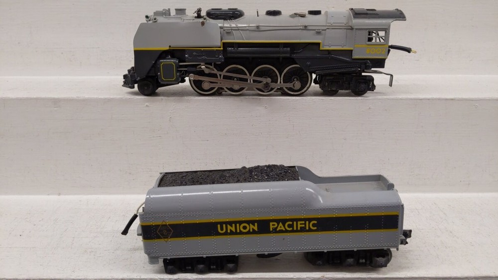 Lionel 6-8002 O Union Pacific Berkshire 2-8-4 Steam Locomotive & Tender #8002