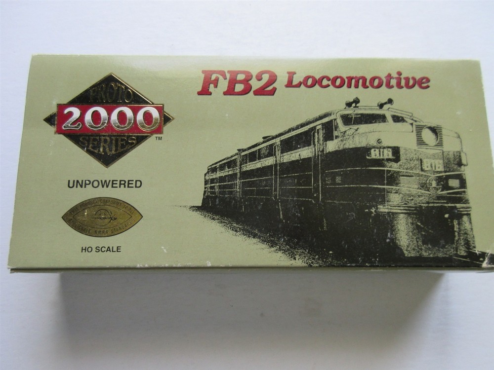 HO Proto 2000 # 8393 Unpowered FB2 Undecorated Locomotive NIB unpowered