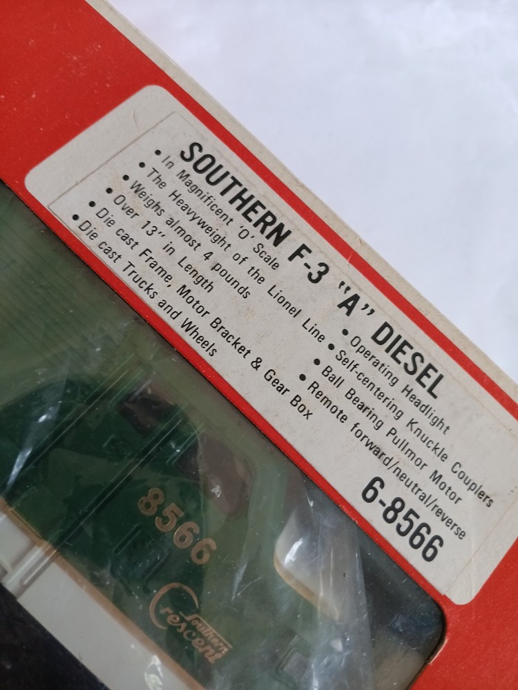 Lionel Southern Pacific 6-8566 And 6-8567 NIB