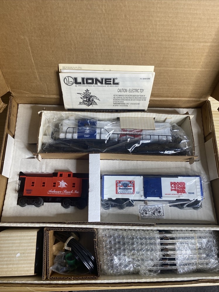 Lionel 1993 Anheuser-Busch Tran Set O-gauge. 6-11810 New Open Box