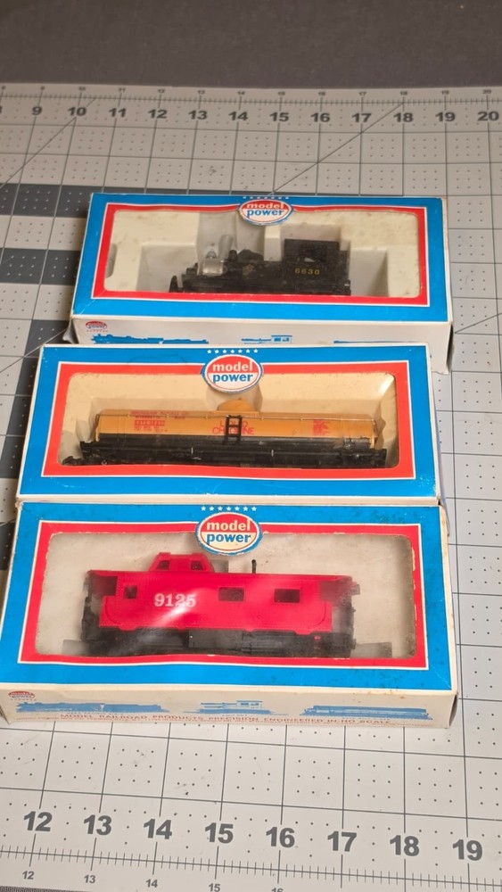 Vintage Model Power SantaFe 6630 Old Time 0-4-0 HO Scale Locomotive PLUS READ