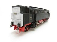 Trix 22510 V3201 Original Version Diesel Locomotive, Black Livery, Red Frame