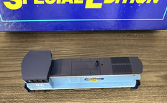 Athearn Special Edition HO RTR #2200 SW1000 Powered Diesel w/Caboose Set RTR NOS