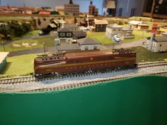 HO Scale, AHM GG1; #4873; 5 stripe tuscan red