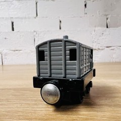 Toad Thomas & Friends Take N Play Along Diecast Metal Push Round Magnet Trains