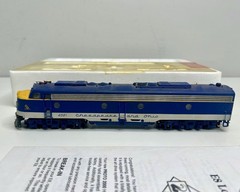 Proto 2000 E8/9 Locomotive #8186 C&C #4021 Chesapeake & Ohio