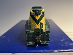 HO Scale Athearn Genesis CNW GP9 #1753 DCC READY TESTED