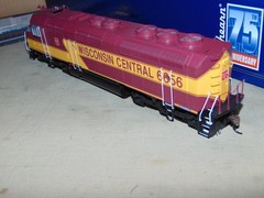 ATHEARN GENESIS HO 28618 WISCONSIN CENTRAL F45 DCC & SOUND -BRAND NEW
