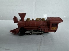 Macao Ho Scale 0-4-0 Steam Locomotive #15 For Train, Set Layout