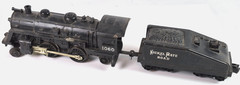 Vtg Lionel 1060 Steam Locomotive w/ Nickel Plate Road Coal Tender- Tested