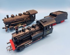 2x HO Gauge 0-4-0 Steam Locomotives + Tender (PIKO, SNCF) Untested / Parts Only