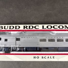 PROTO 1000 30389 RDG #9166 HO SCALE BUDD RDC LOCOMOTIVE NEW OPEN BOX READING