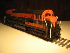 Oriental HO Brass Great Northern GN – GE U28B 2800HP #2527 – F/P – 1985 Run