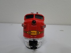 Vintage Bachmann Santa Fe EMD F9 Diesel HO Scale Train Locomotive With Box