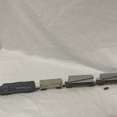 lot of vintage S. Pacifc model trains Includes loco #9725 high speed no.418
