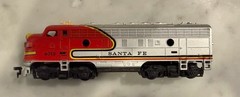 Lot of 5 HO Scale Locomotives: Santa Fe Illinois Central Gulf Bicentennial (#3)