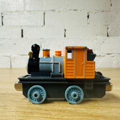 Bash – Thomas the Tank & Friends Take N Play Along Diecast Metal Push Trains