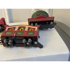 Lemax NORTH POLE RAILWAY Train Set Battery Operated Train Set Village