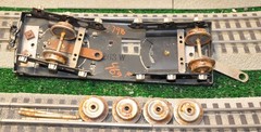 Lionel 263W Tender Frame with Trucks