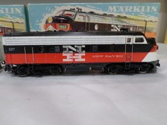 Marklin 3062 /4062 HO New Haven F7 Locomotive, 3 rail, (Analogue)
