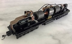 ATHEARN HO Scale TRAINMASTER Powered Chassis w/Metal Truck Side Frames