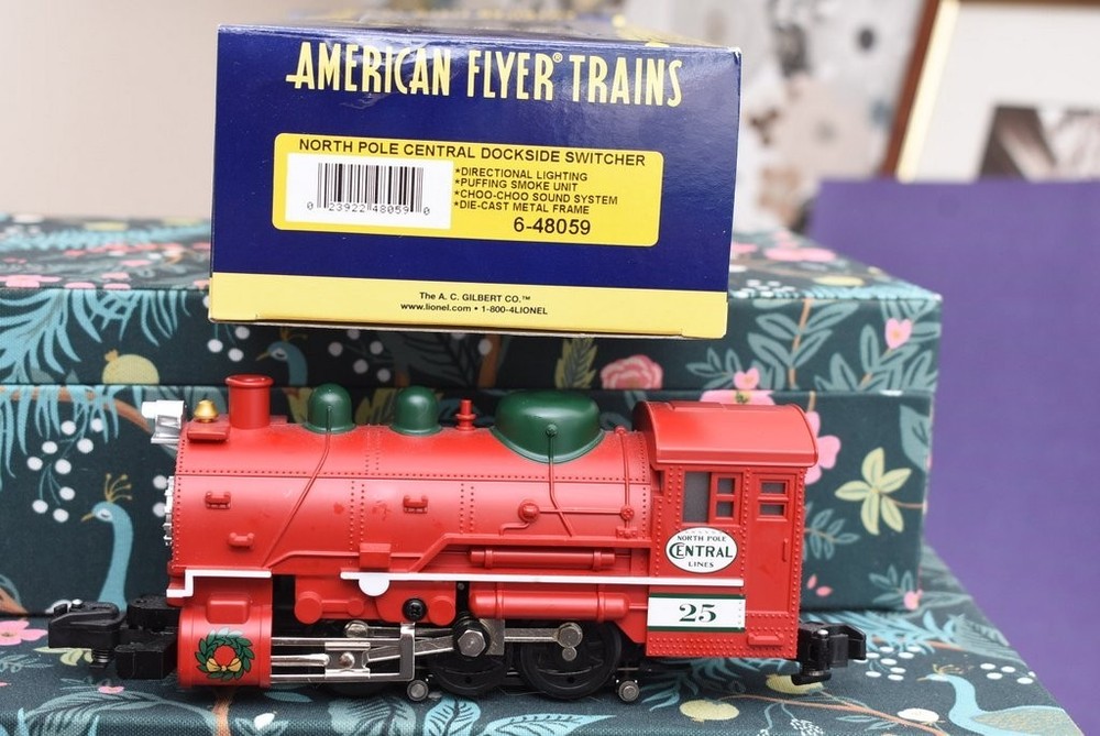 S-American Flyer 6-48059 North Pole Central Dockside Switcher #25 EX