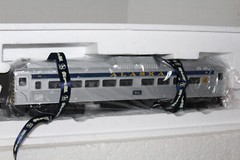 LIONEL #38428 ALASKA POWERED COACH CAR